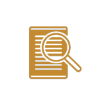 Икона на лупа над документ, символизираща разследване или проучване. Лупата е разположена на видно място, привличайки вниманието към подробните текстови редове в документа. Иконата е изобразена в златен цвят на черен фон.